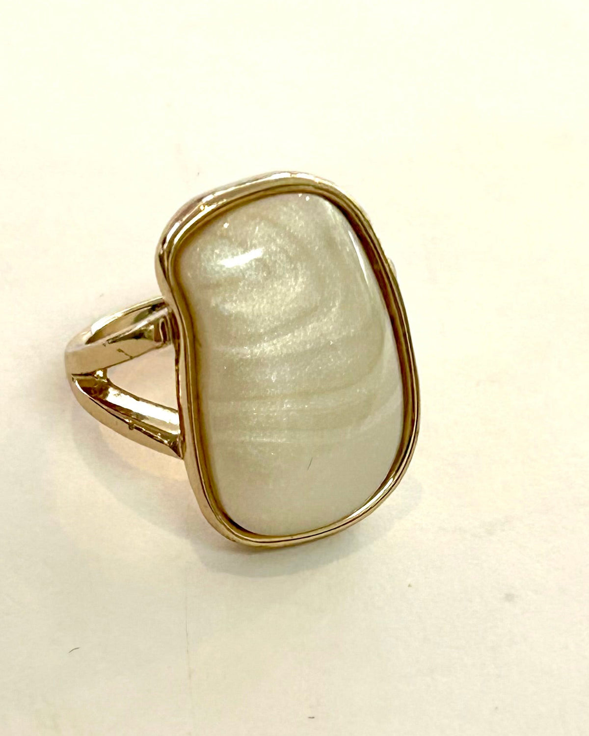 Pearlescent Freeform Statement Ring