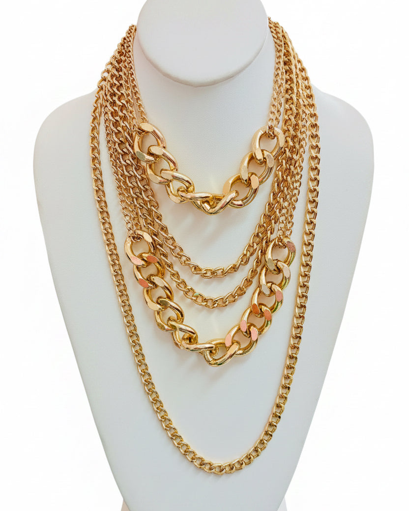 Grand Tier Maximalist Mixed-Chain Bib