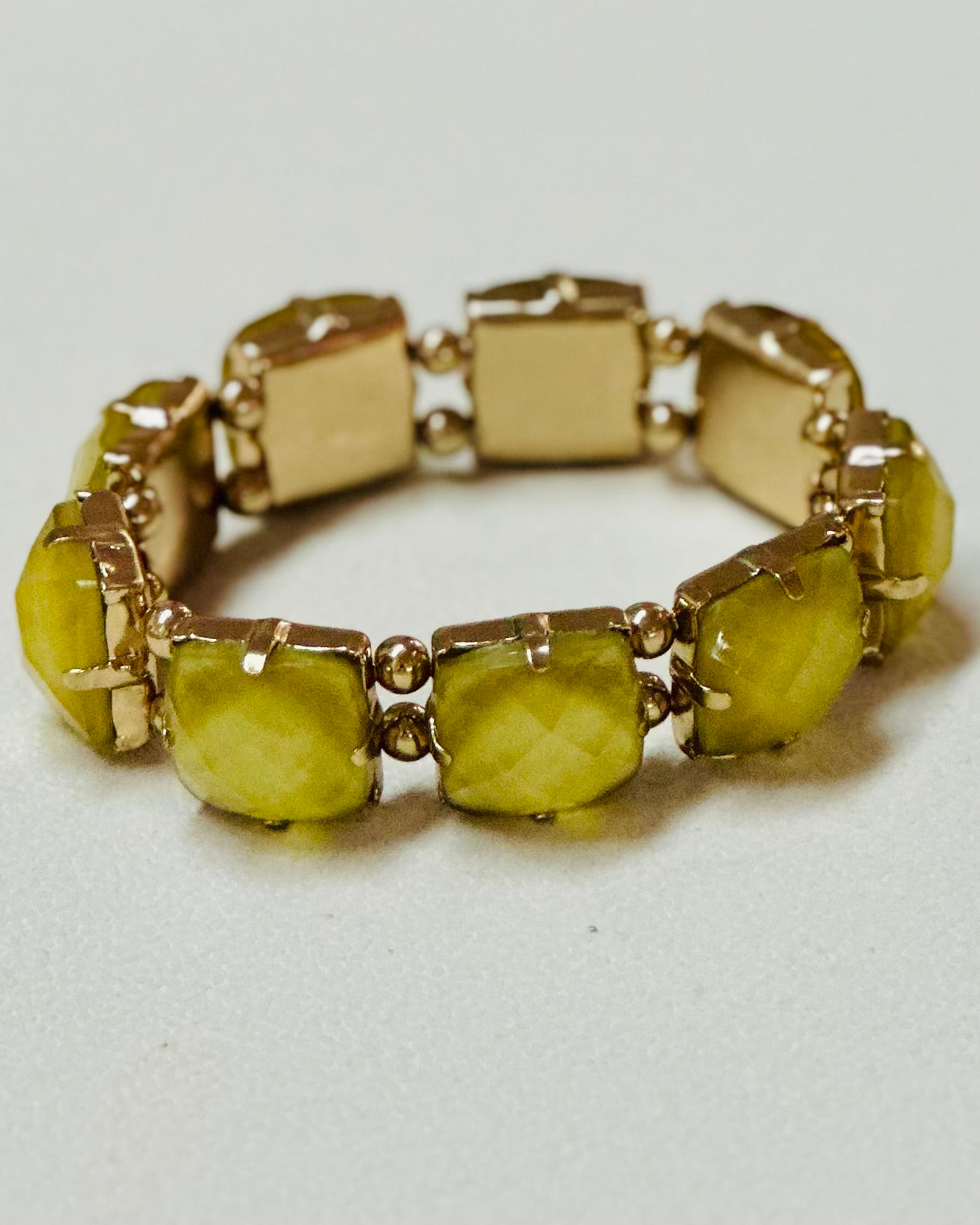 Vintage Chartreuse Geometric Link Stretch Bracelet