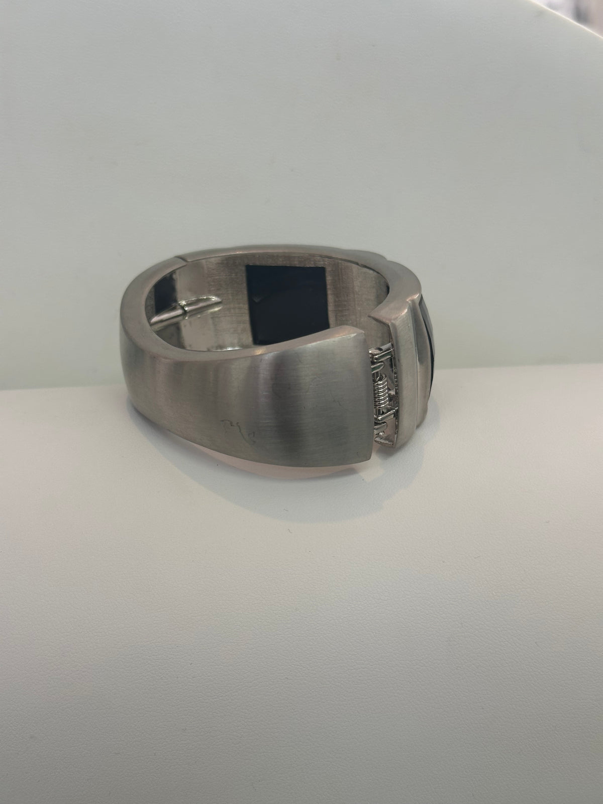 Vintage Brushed Silver Faceted Black Onyx-Style Hinged Cuff