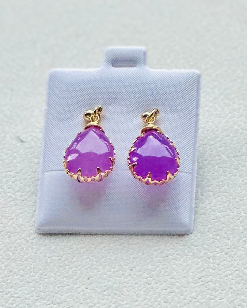 Vintage Purple Pastel Lucite Teardrop Drop Earrings