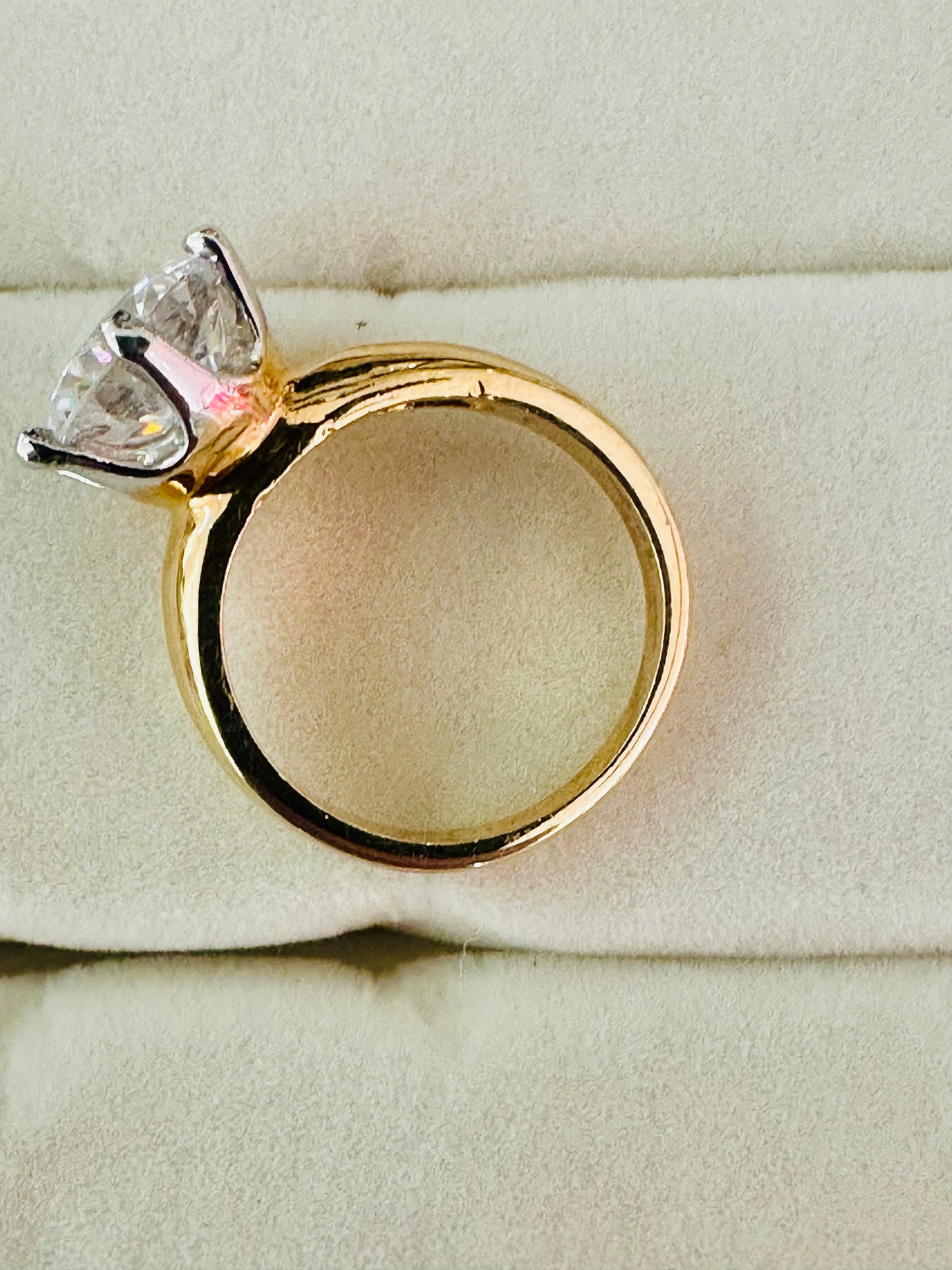 Vintage 18K Gold Solitaire CZ Ring