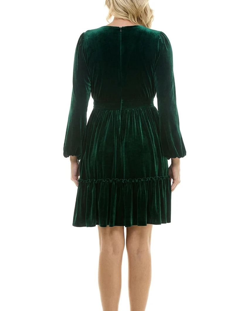 Taylor Women's V-Neck Smocked-Waist Long-Sleeve Velvet Dress