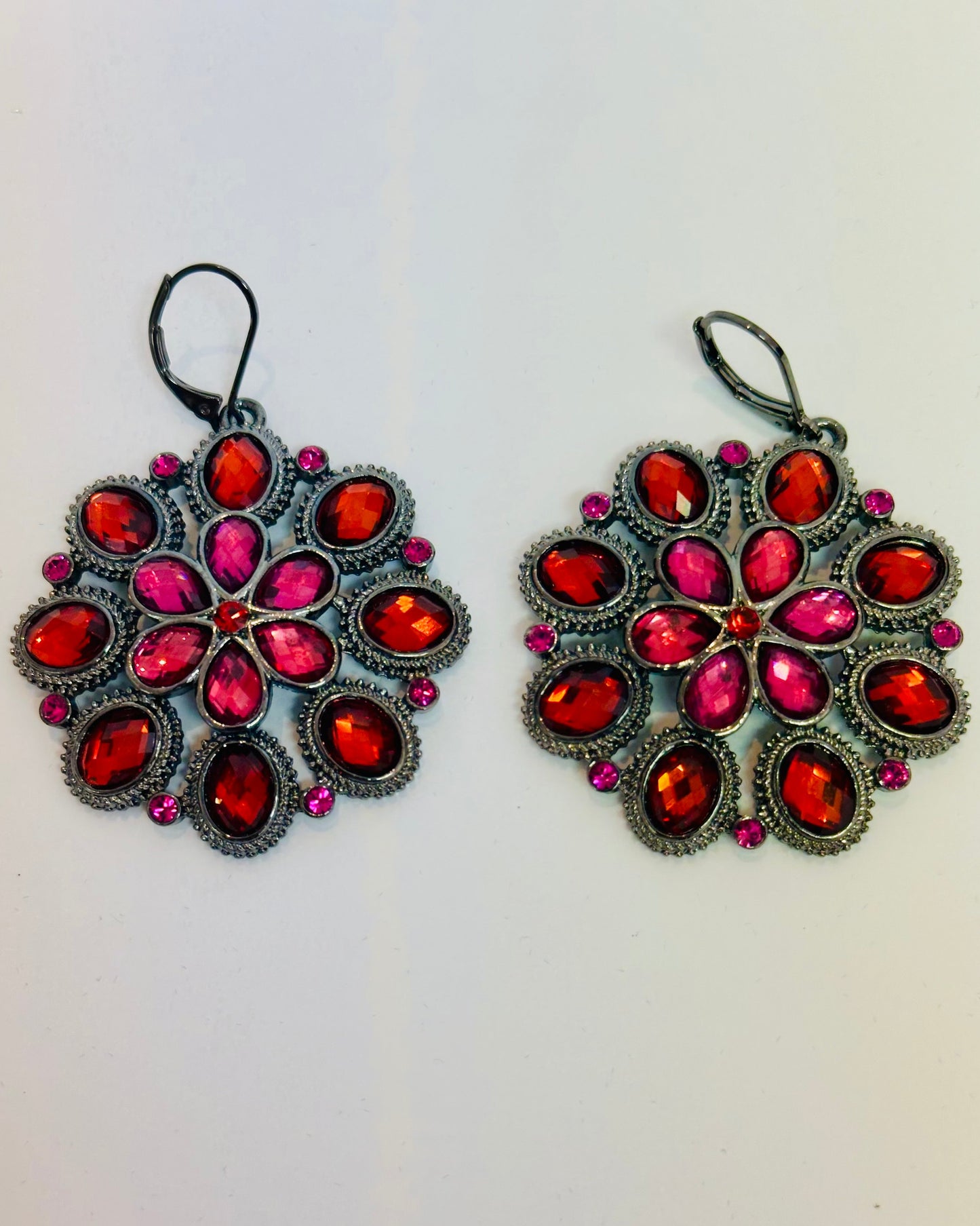 Vintage 1990s Ruby & Fuchsia Starburst Medallions