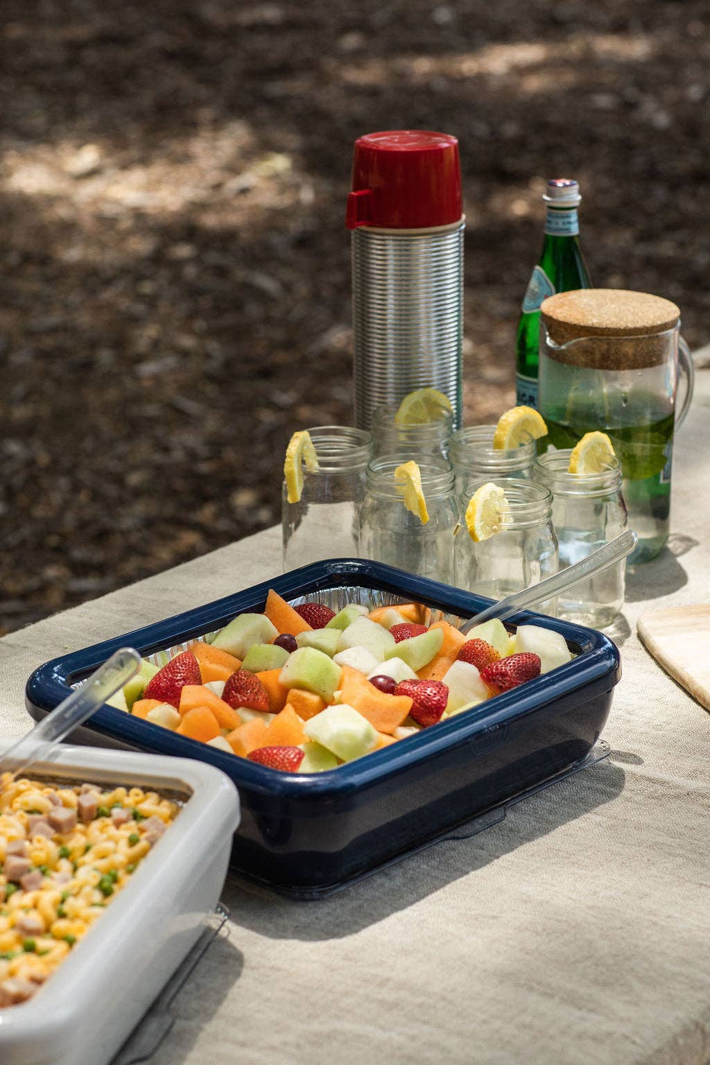 Game Day Pan Frame w/ Lid & Serving Spoon - Navy