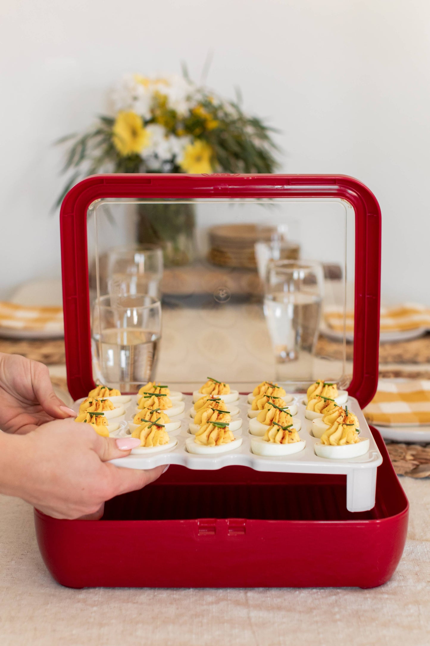 Game Day- Pan Frame w/ Lid & Serving Spoon - Red