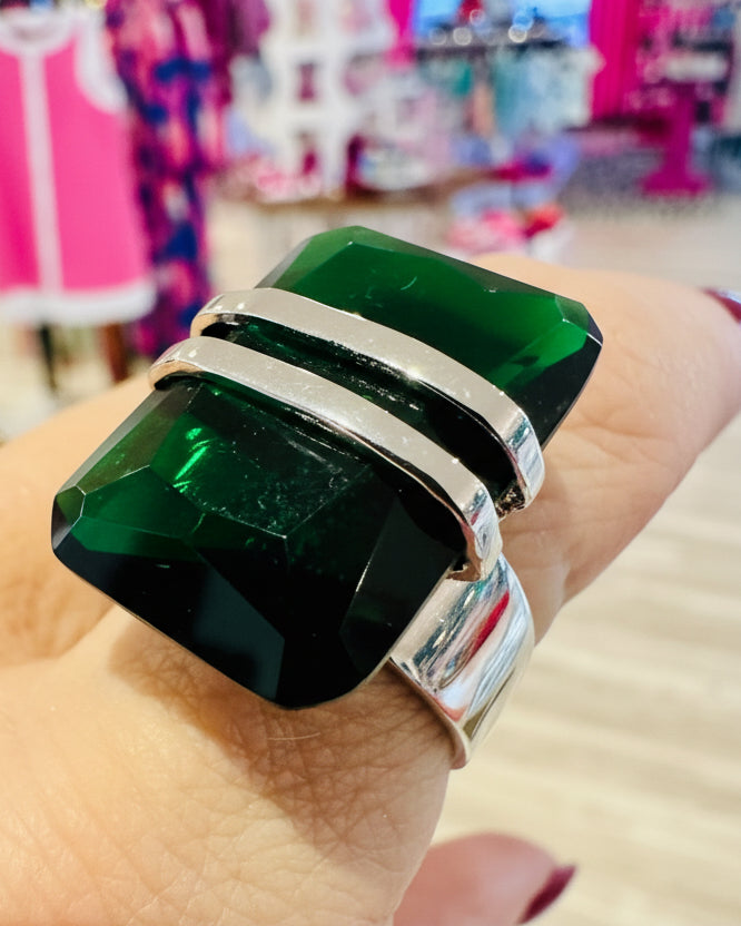 Vintage Emerald Tone Modern Statement Ring