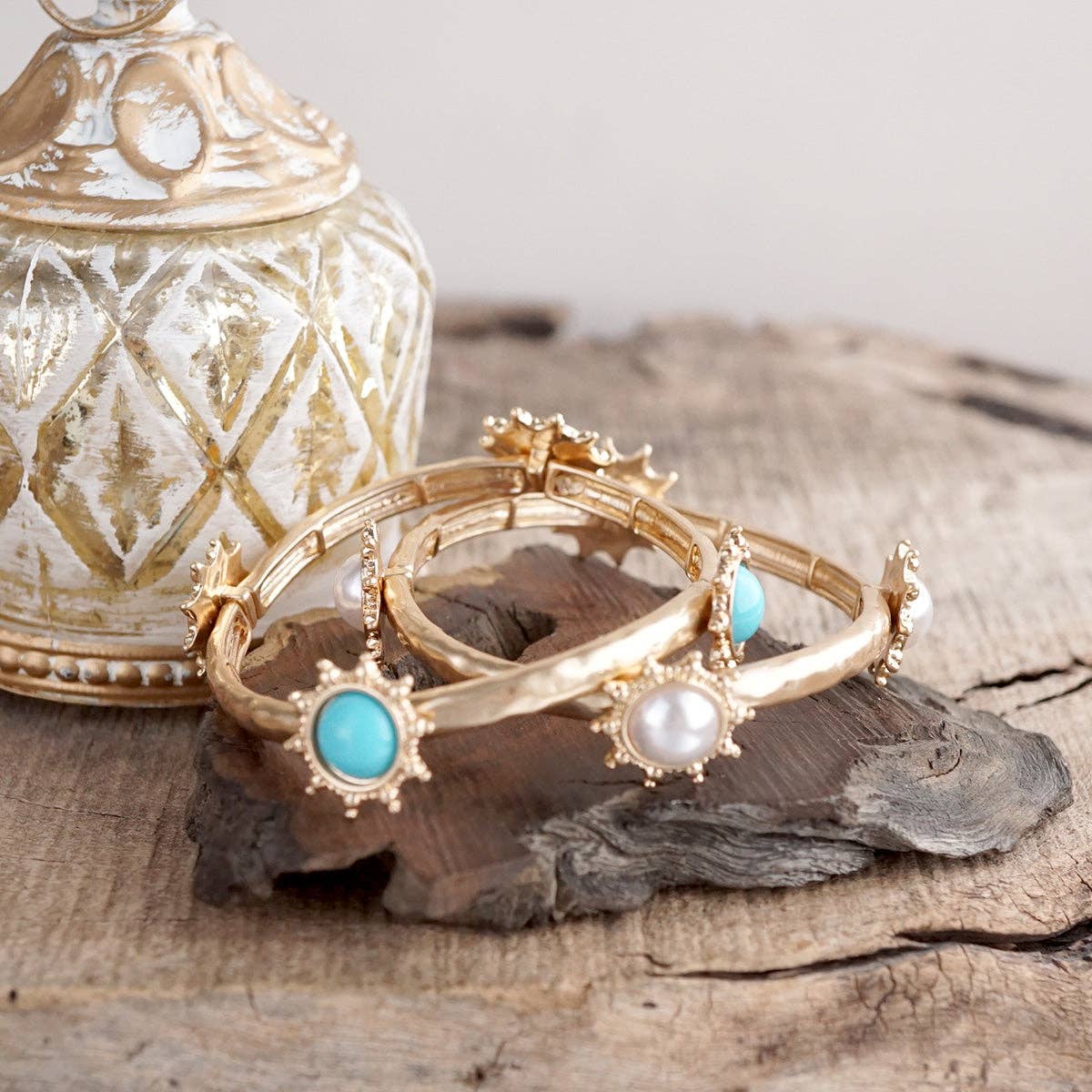 Suncrest Glow Hammered Charm Bangle- Turquoise & Pearl