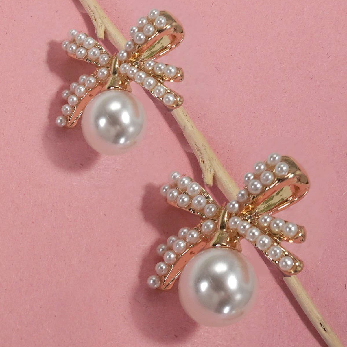 Pearl & Bow Gold Earrings