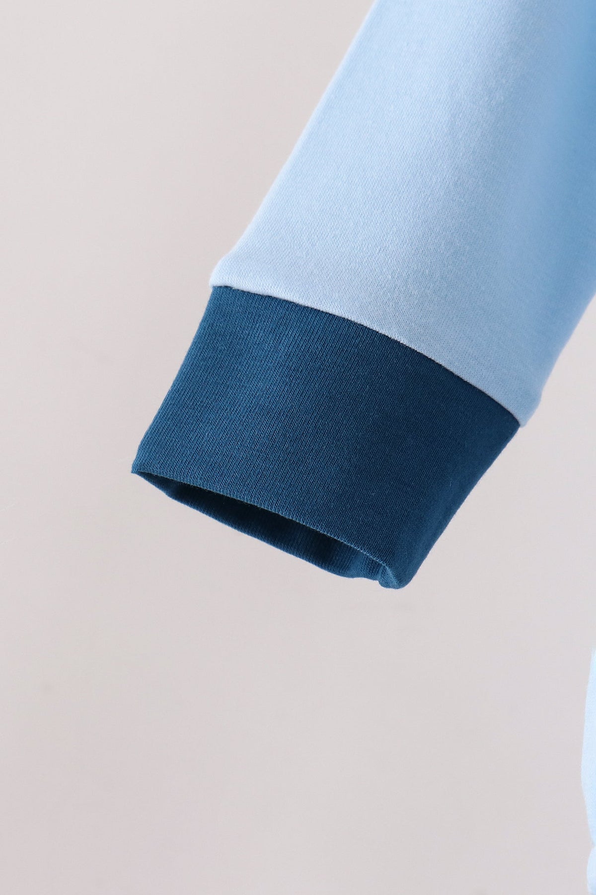 Blue Hero Embroidery Bubble