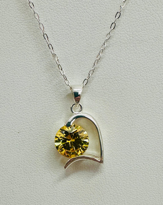 The Solana Canary Swirl Necklace