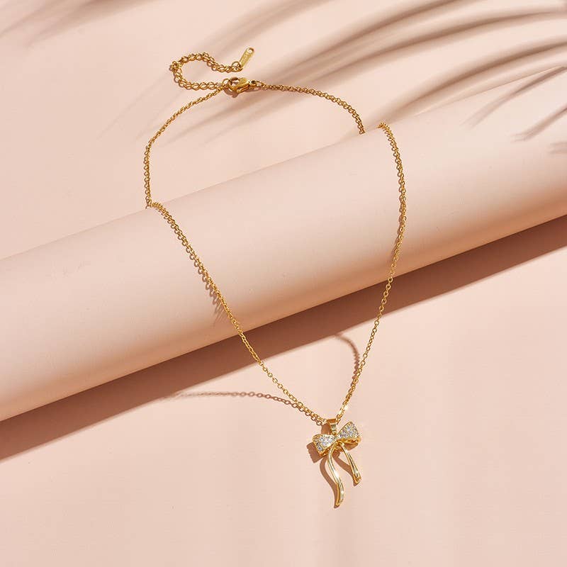 Sweet Bow Pendant Gold Necklace