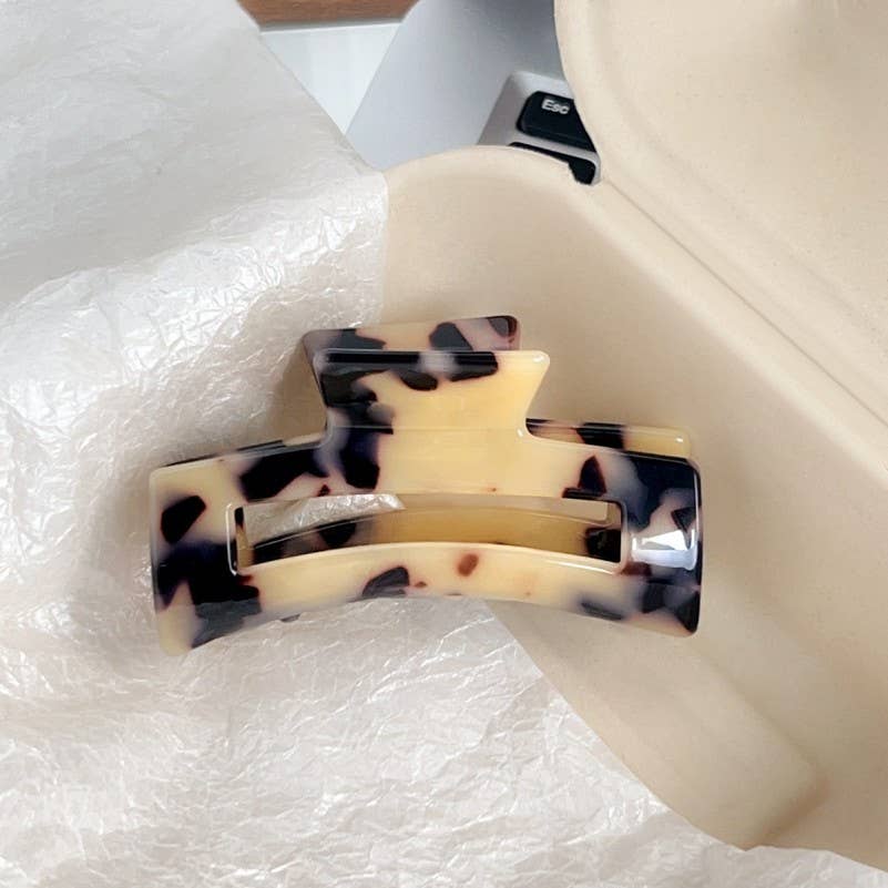 Jumbo Animal Hair Claw Clips