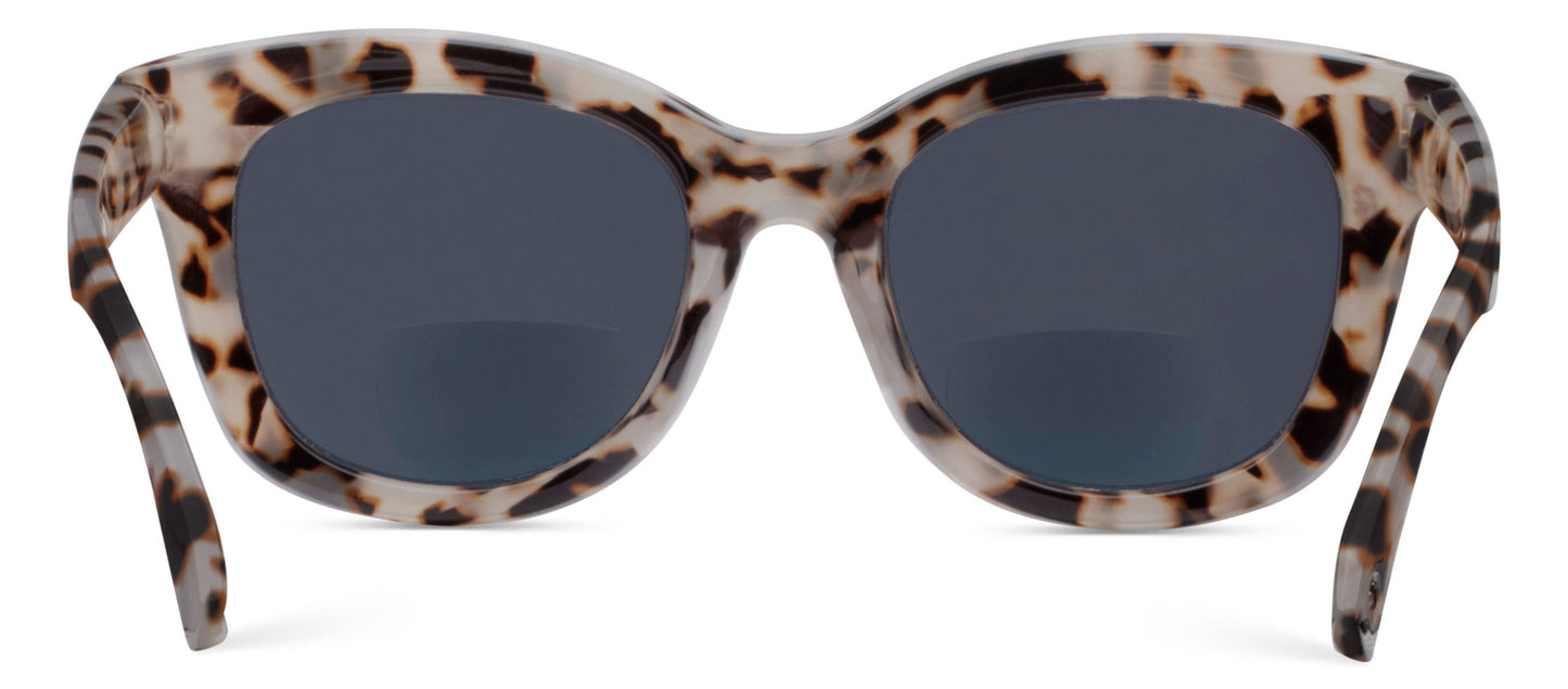 Peepers Center Stage Sunglasses
