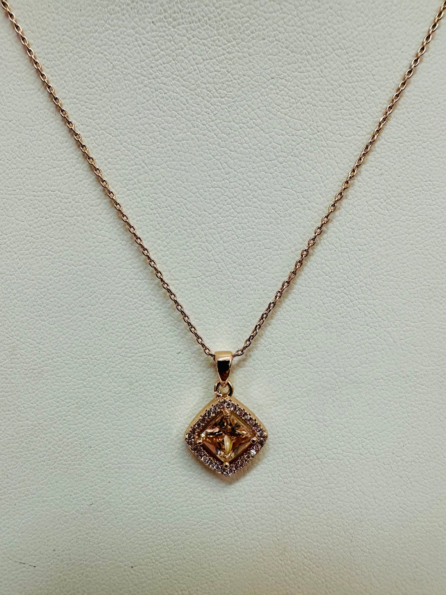 The Valencia Champagne Princess Necklace