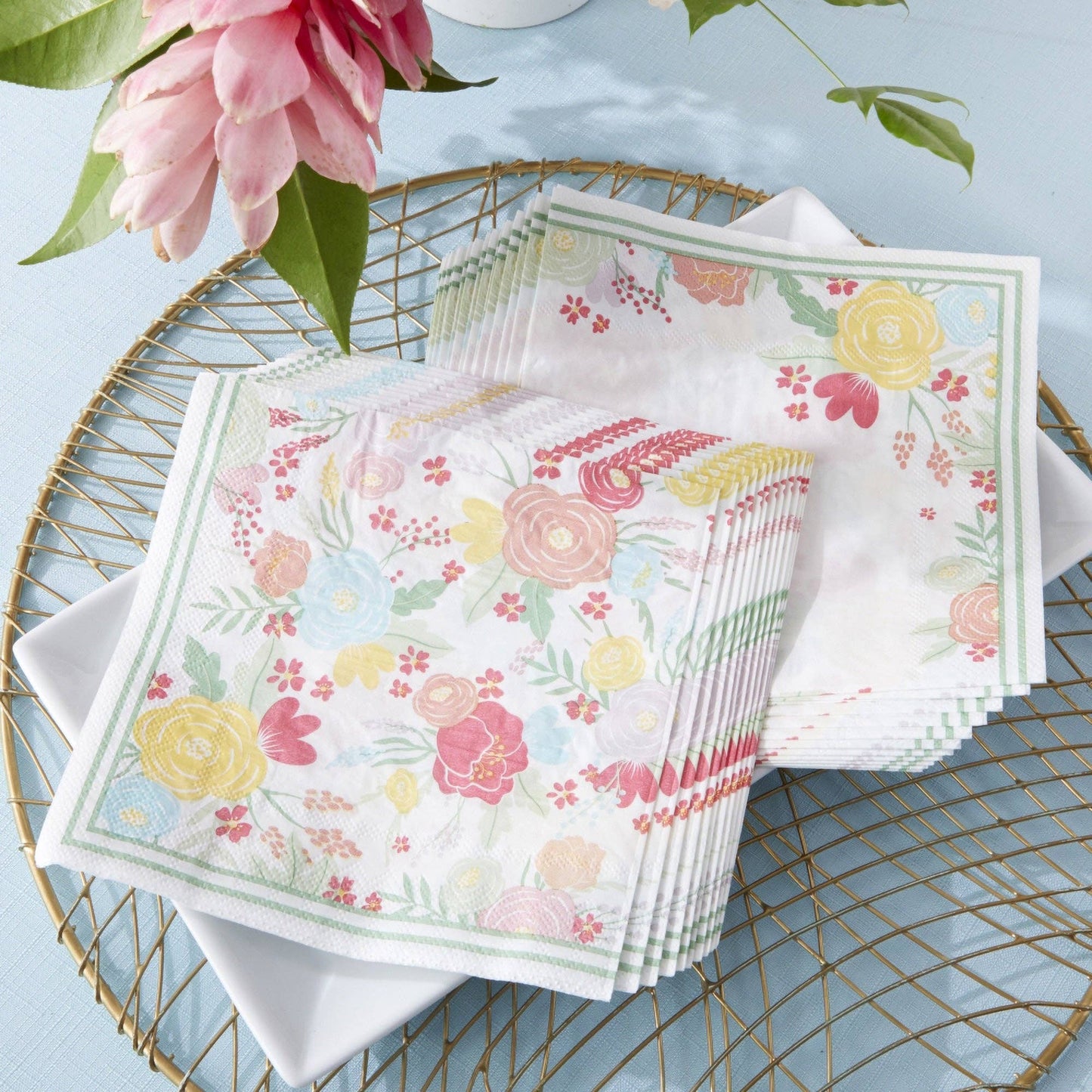 Garden Blooms 16 Guests Party Tableware Set