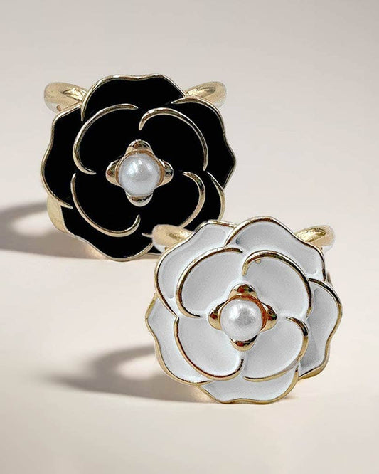Gold Dipped Pearl Center Enamel Flower Scarf Ring