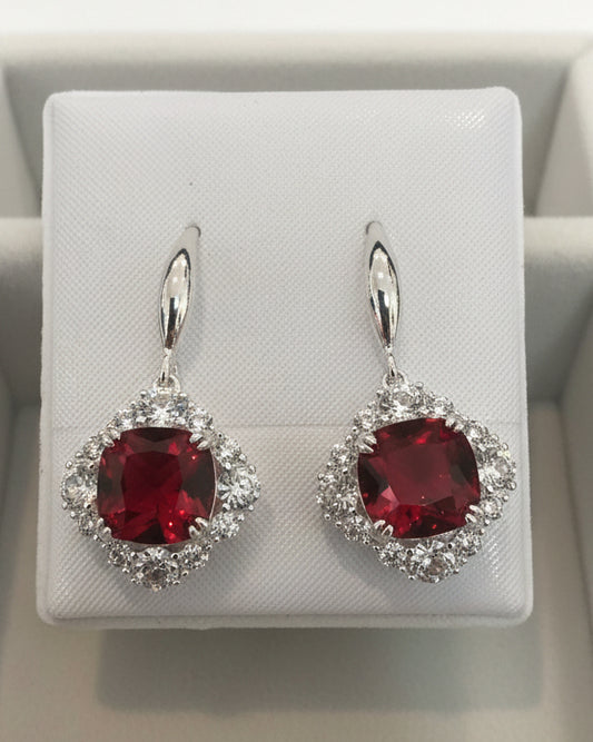 Scarlet Cushion Starburst Drops