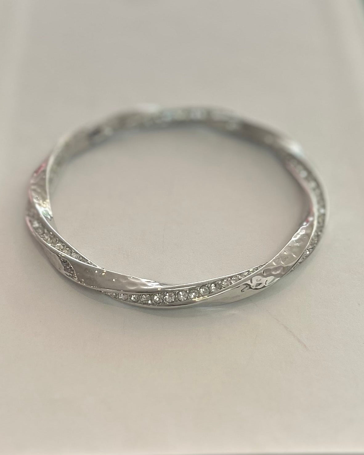 Vintage Silver-Tone Infinity Ribbon Sparkle Bangle
