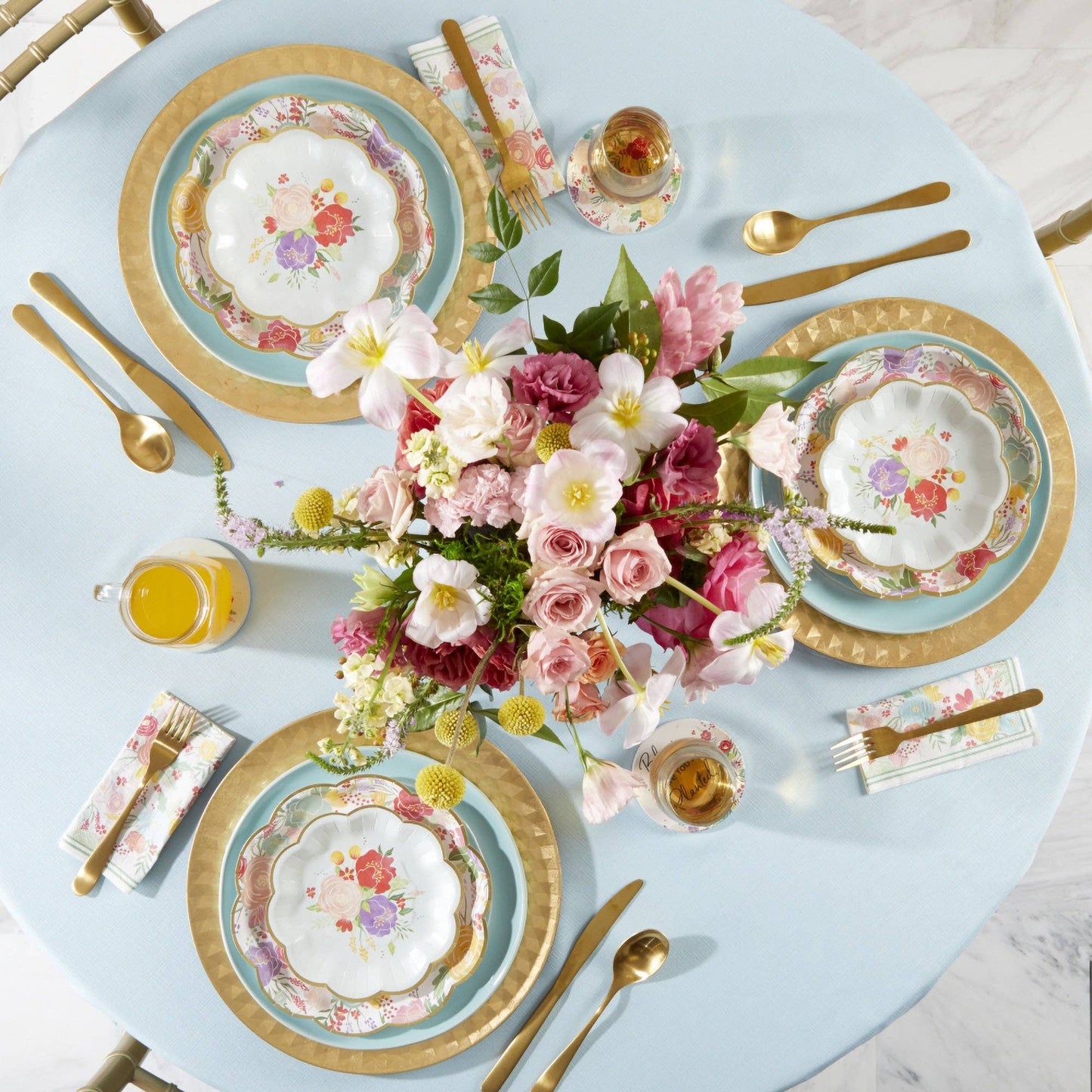 Garden Blooms 16 Guests Party Tableware Set
