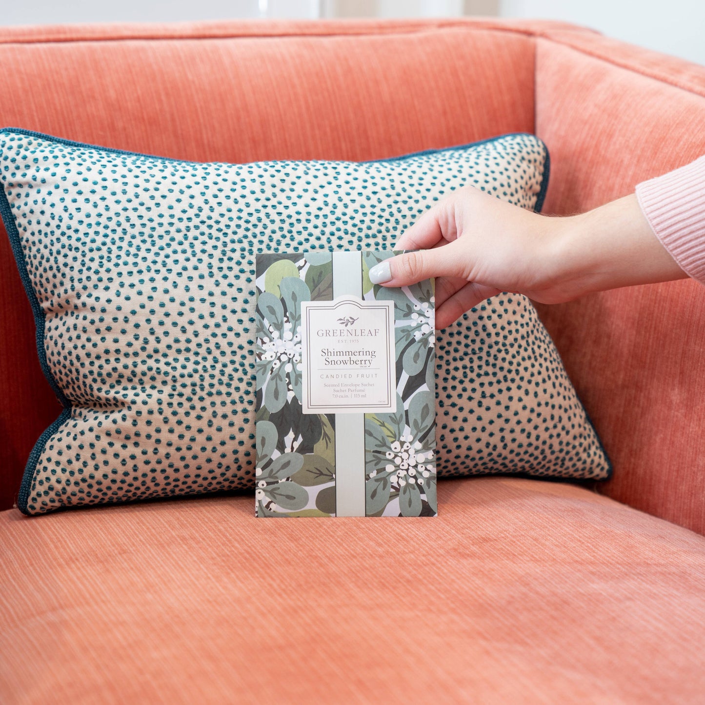 Shimmering Snowberry Large Sachet