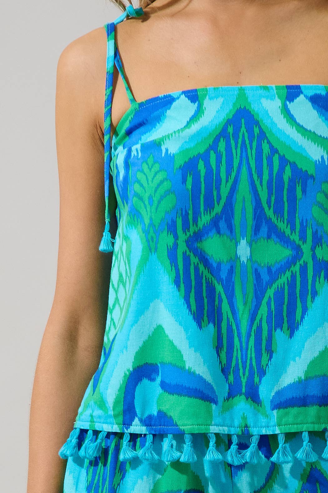 Blissy Tropical Hanie Flare Set
