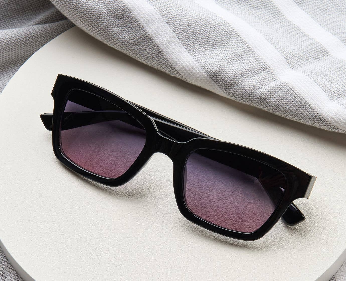 Peepers Myrtle Sunglasses