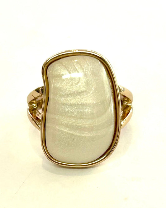 Pearlescent Freeform Statement Ring