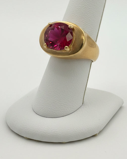 The Magenta Dome Signet Ring