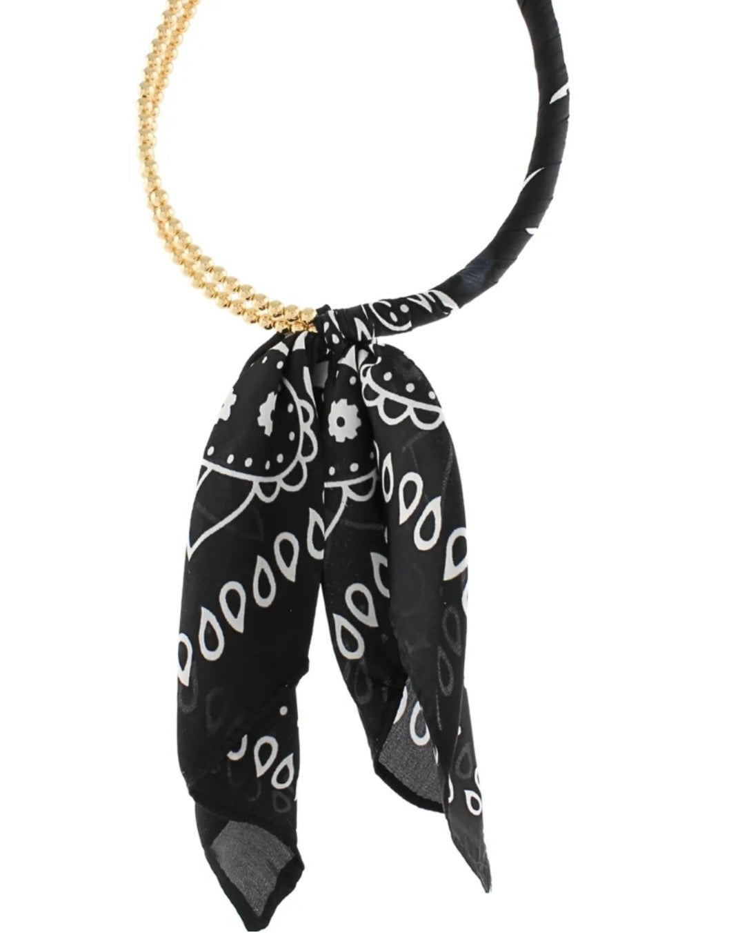 Black & White Scarf Collar Necklace