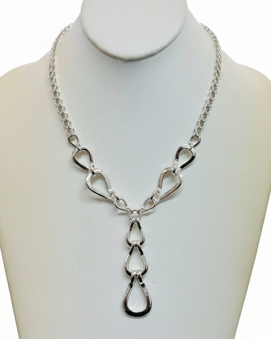 Sculptural Open-Link Lariat Necklace