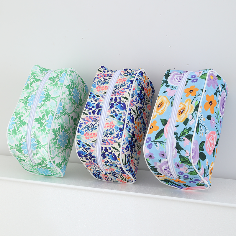 Heirloom Garden Canvas Cosmetic Bag