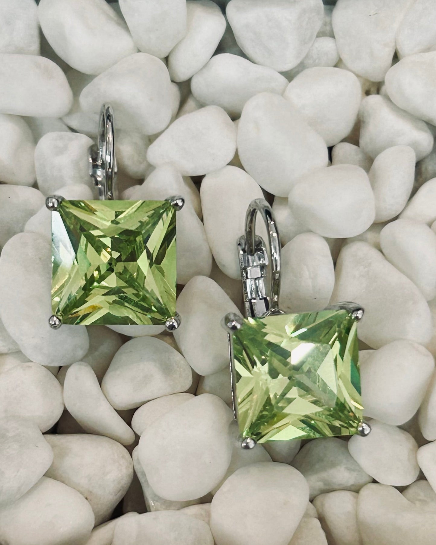 Vintage Royal Peridot Princess-Cut Leverback Earrings
