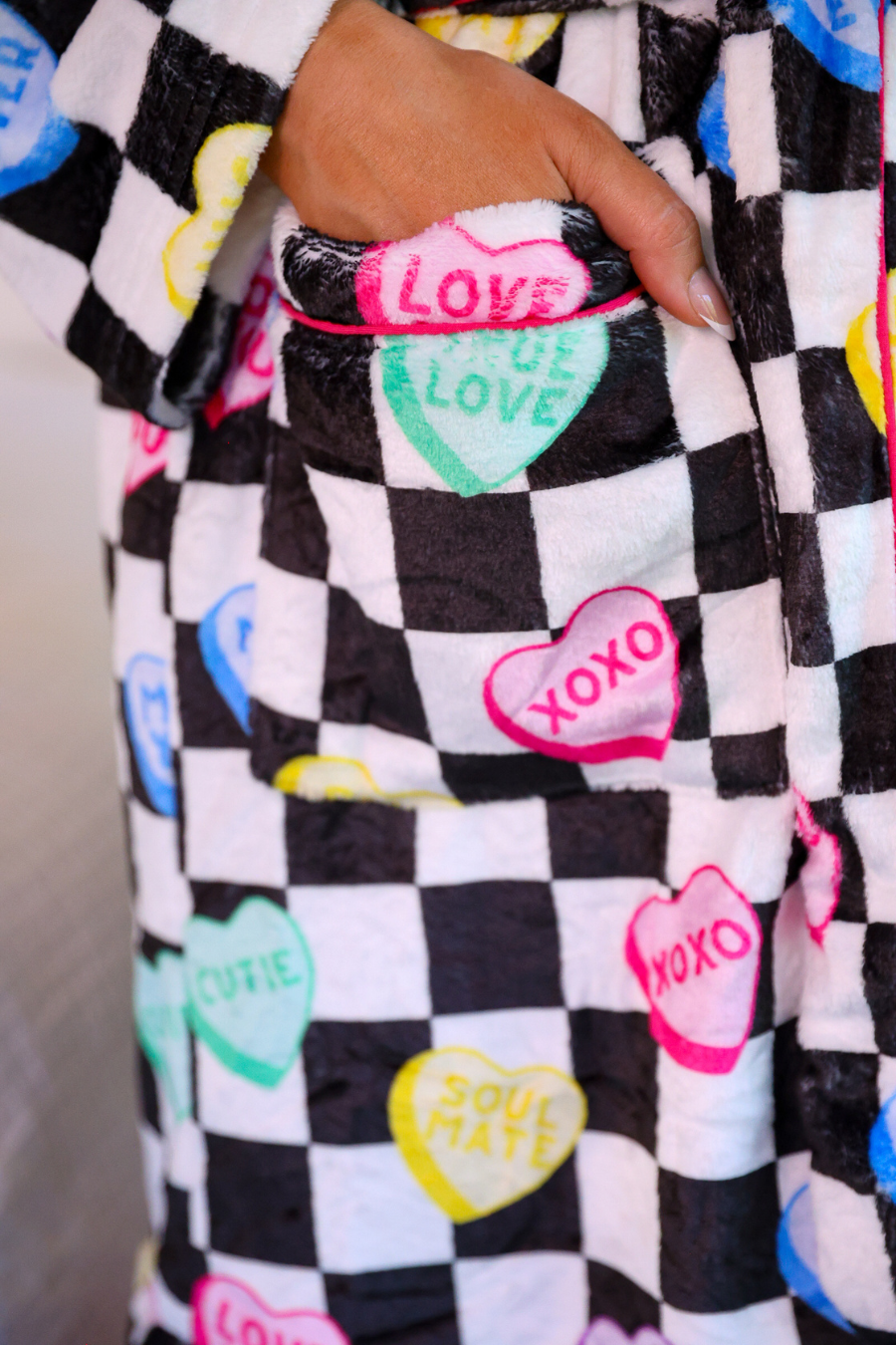 Legacy Lounge Robe- Checkered Conversation Hearts