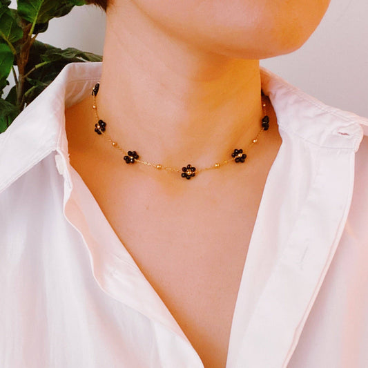 Flower Field Romance Black Beaded Necklace