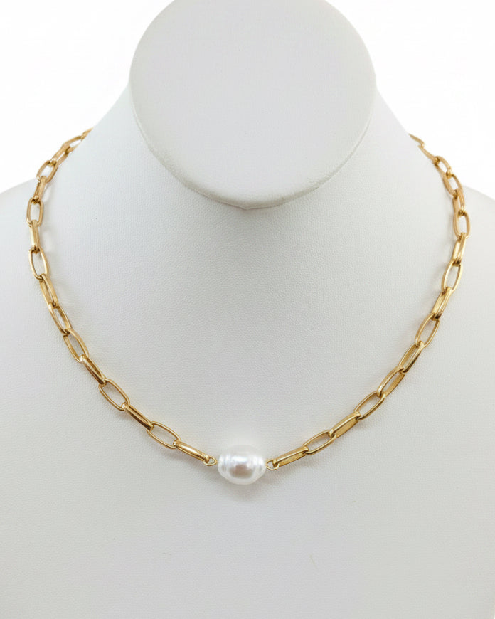 Floating Baroque Pearl Paperclip Necklace