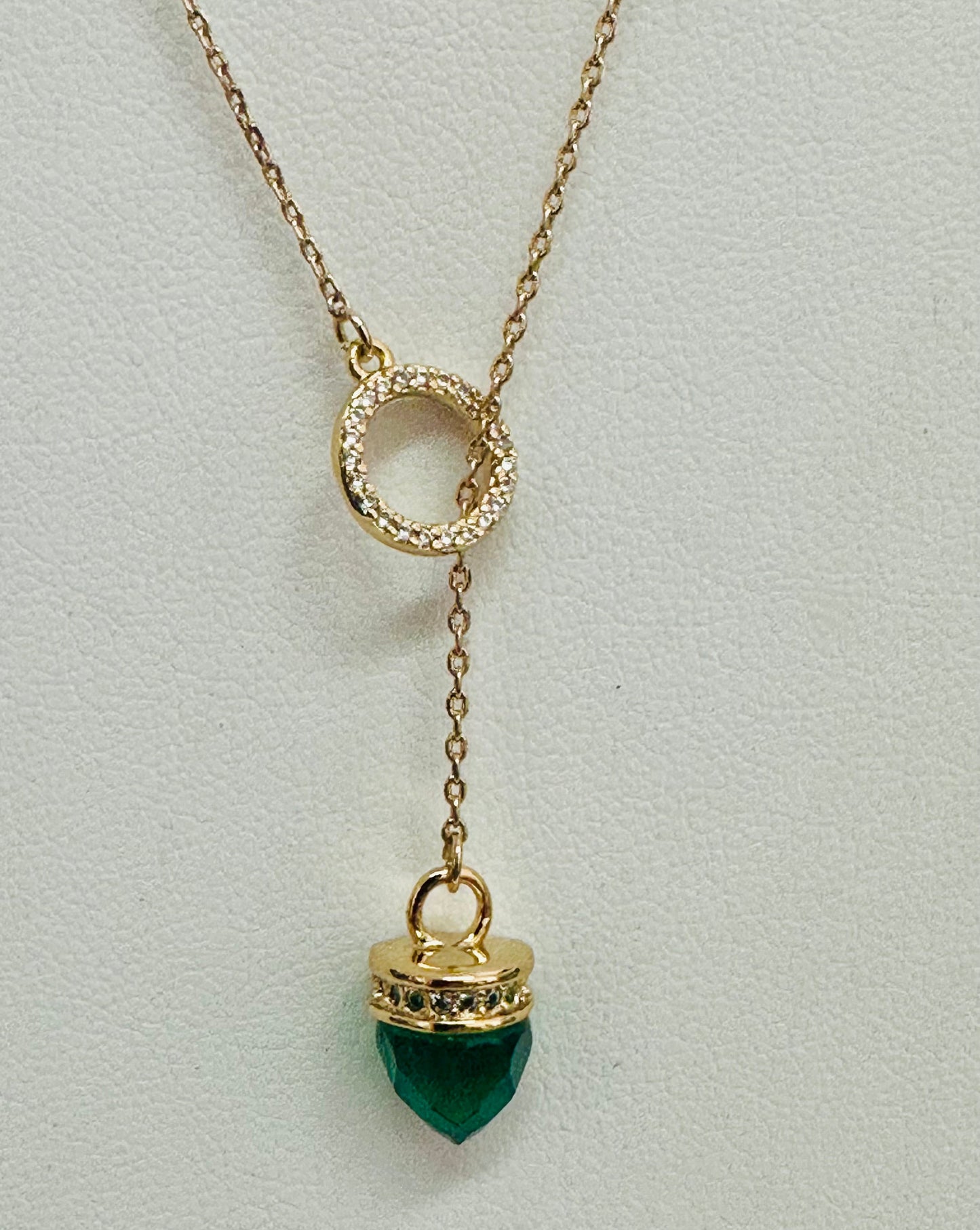 Vintage Emerald Cut-Out Y-Lariat Drop Necklace
