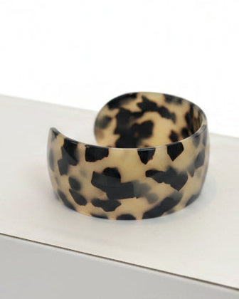 Vintage Lucite Tortoise Shell Wide Dome Cuff