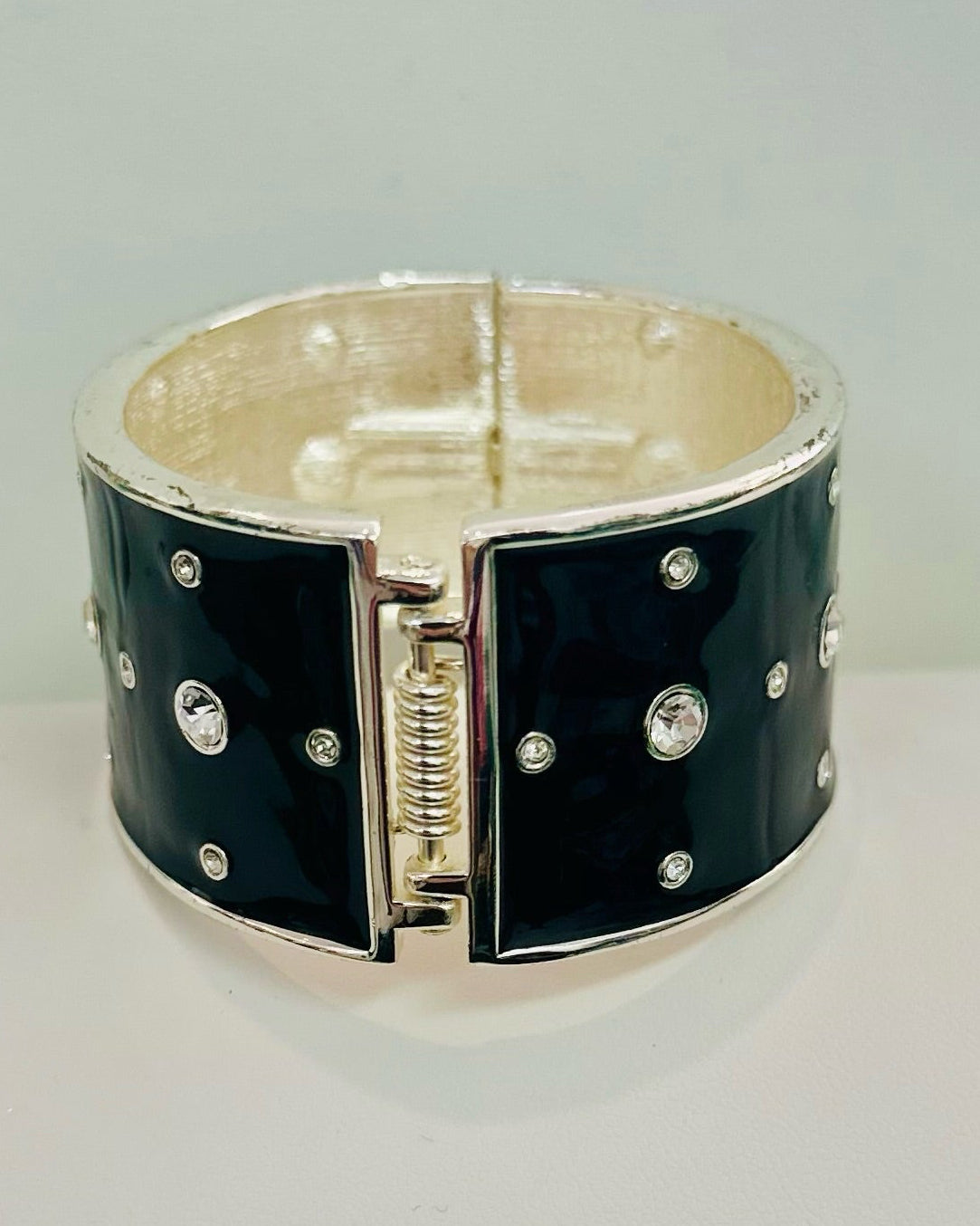 Vintage Black Enamel Starry Rhinestone Hinged Bangle
