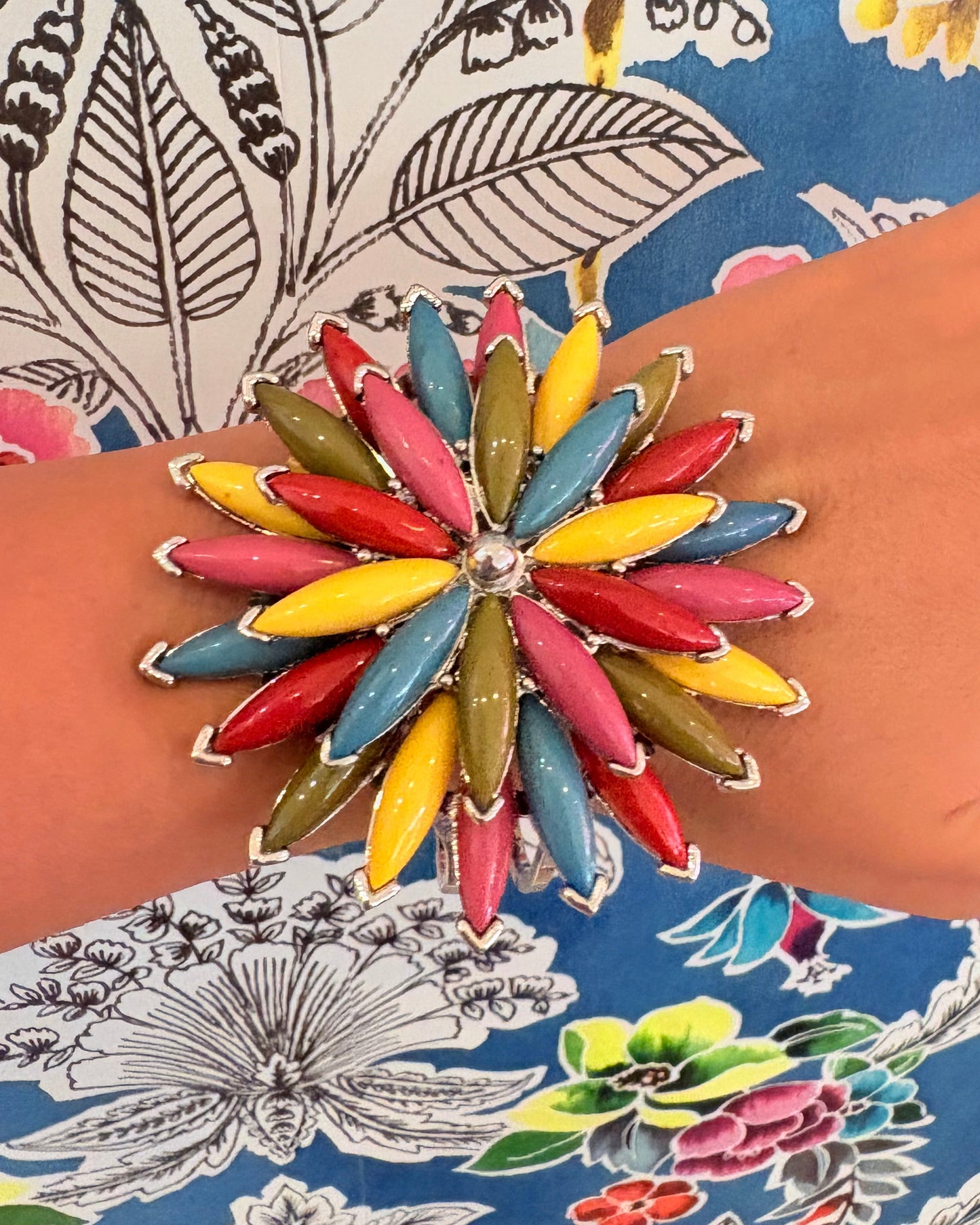Vintage Retro Enamel Flower Statement Cuff