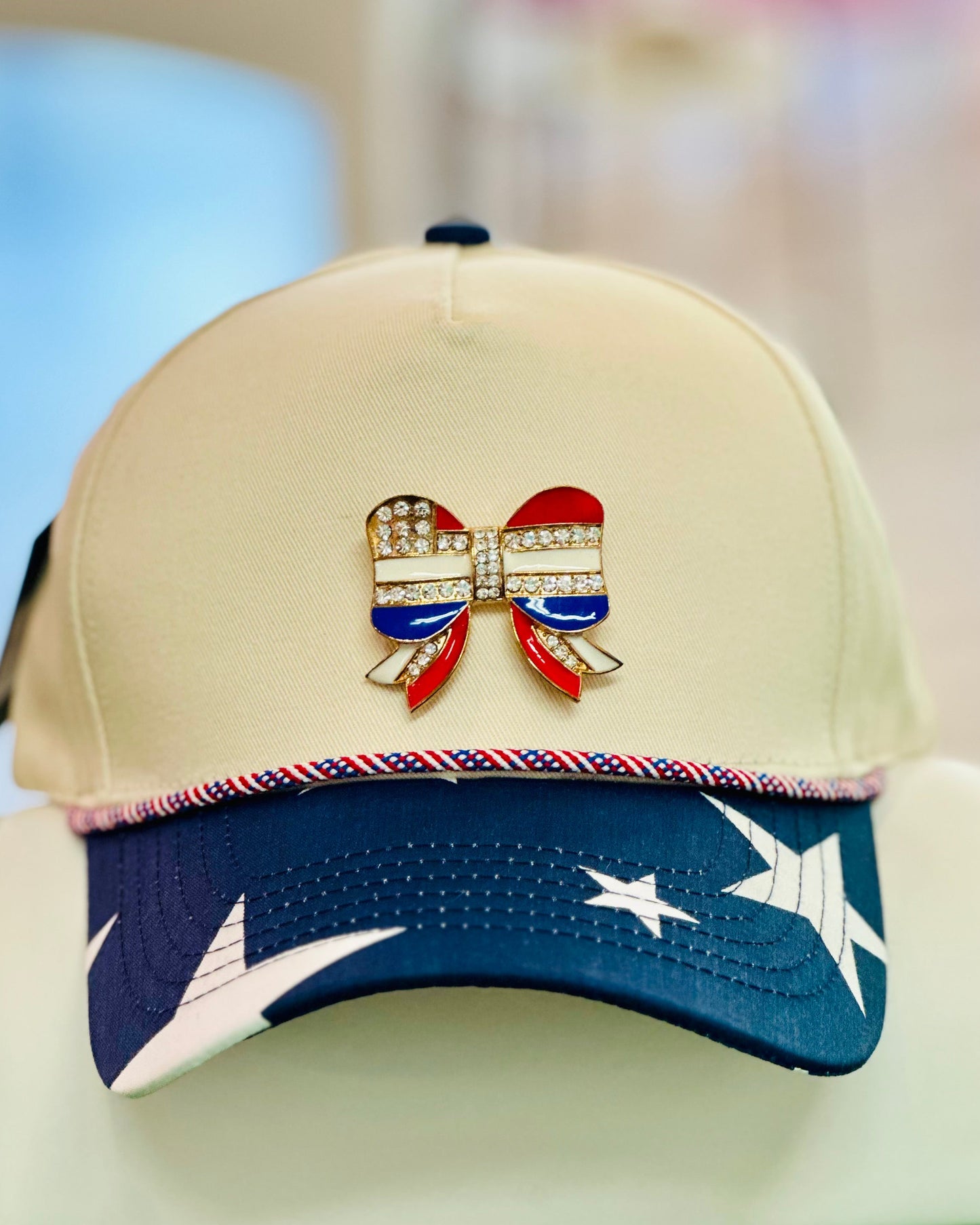 Star Baseball Cap & Vintage Rhinestone Bow Brooch Set