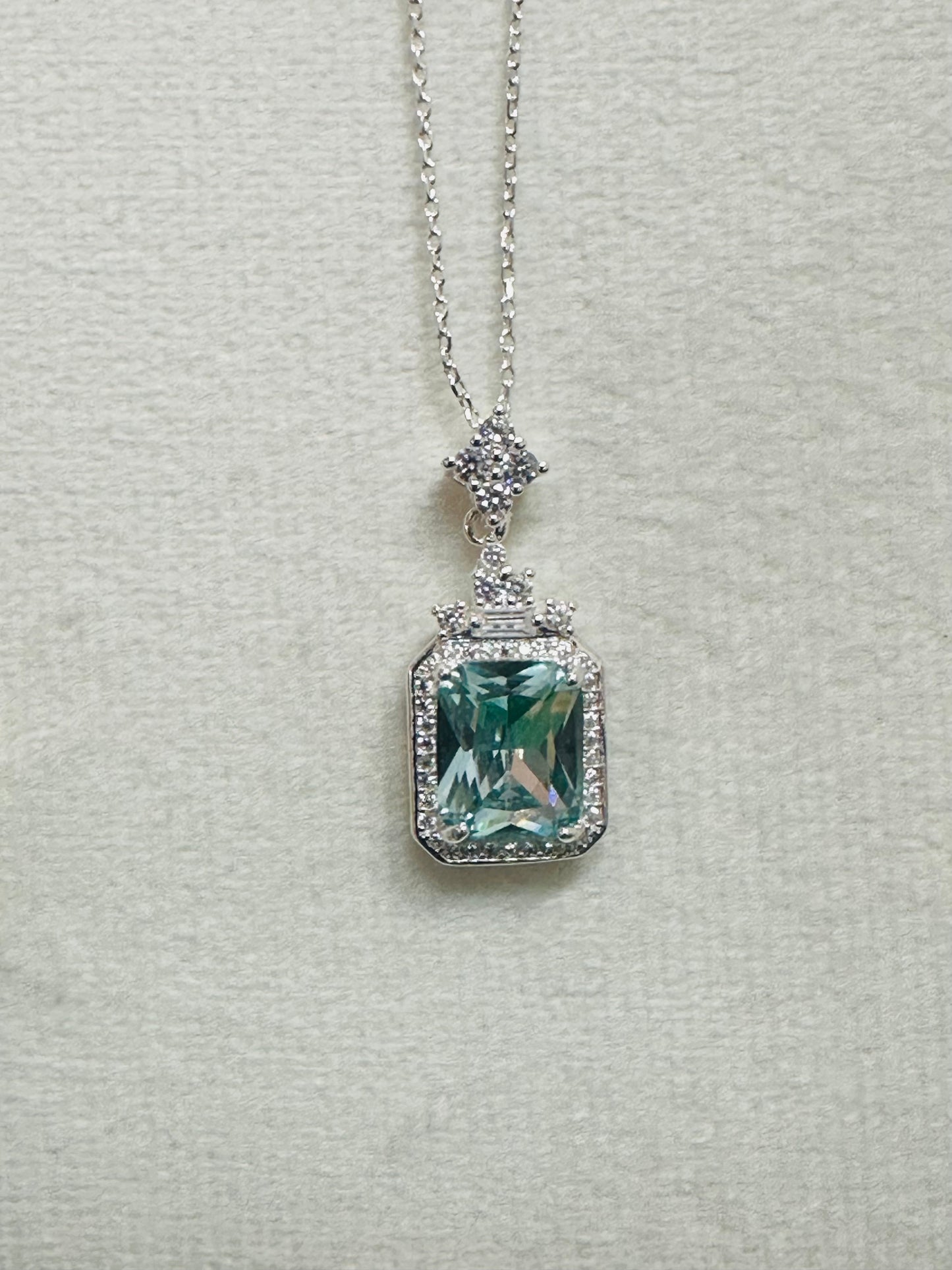 Royal Halo Pendant Teal Necklace
