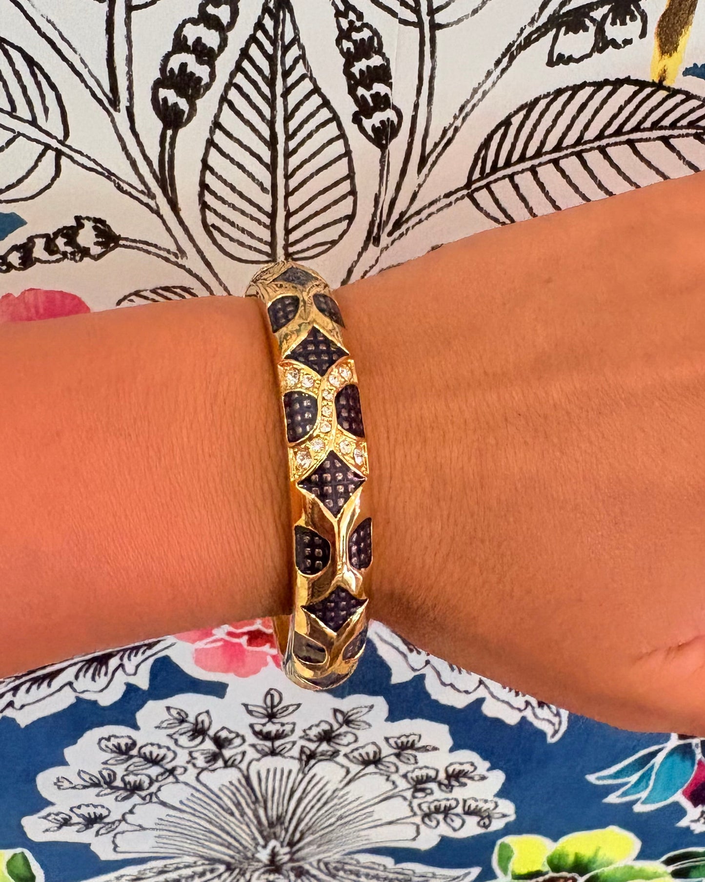 Vintage Gold-Tone Art Deco Inlay Statement Bangle
