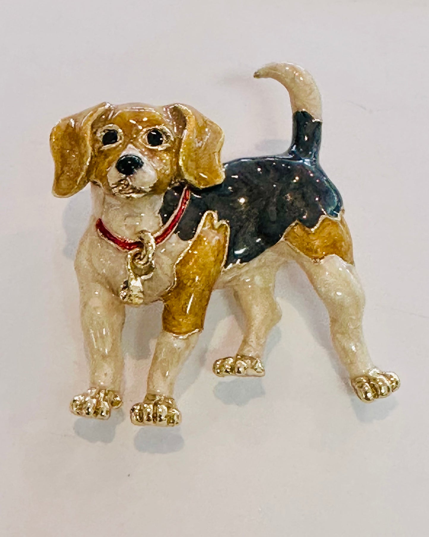 Vintage Enamel Beagle Dog Brooch