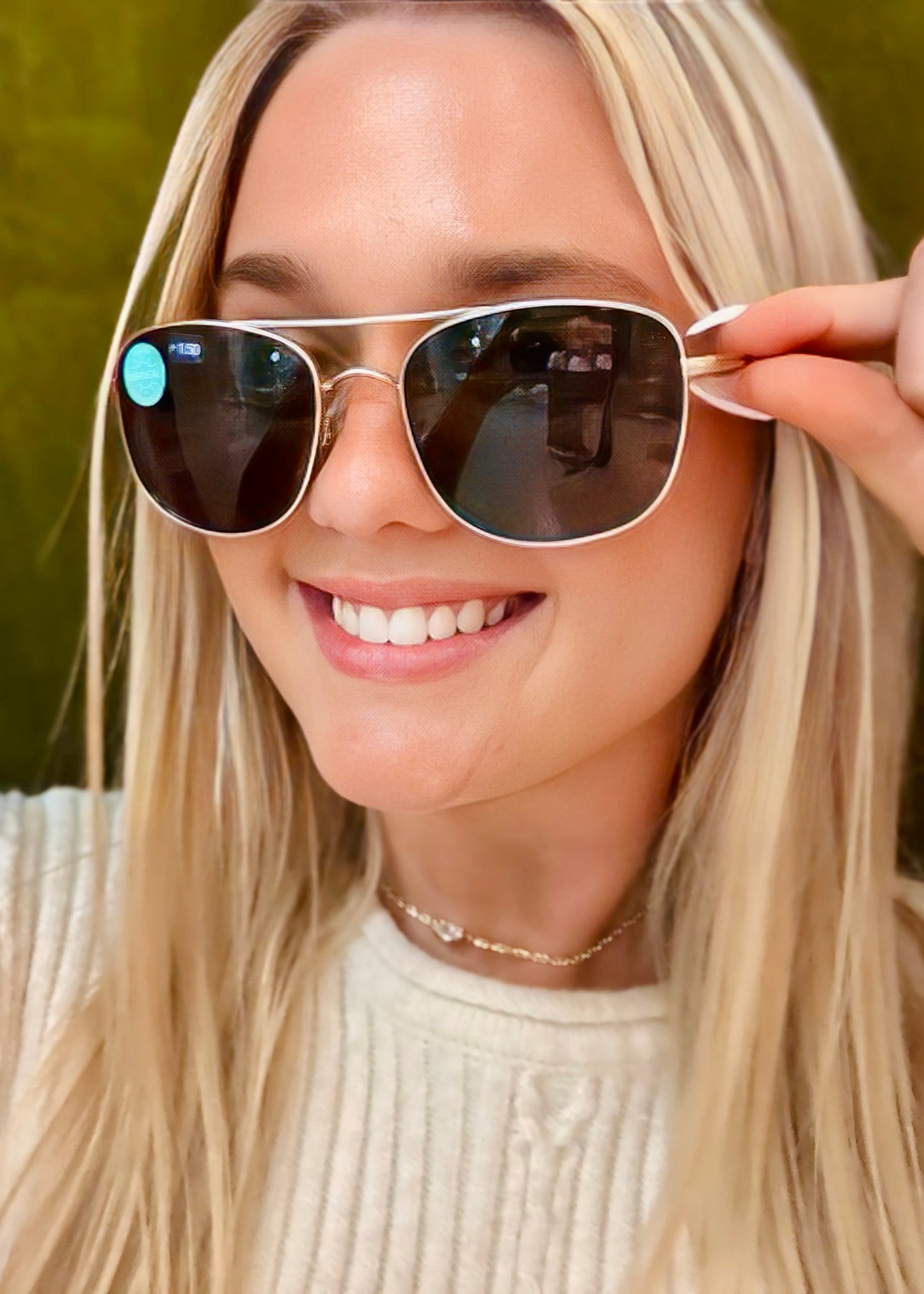 Peepers Gold Palermo Progressive Sunglasses