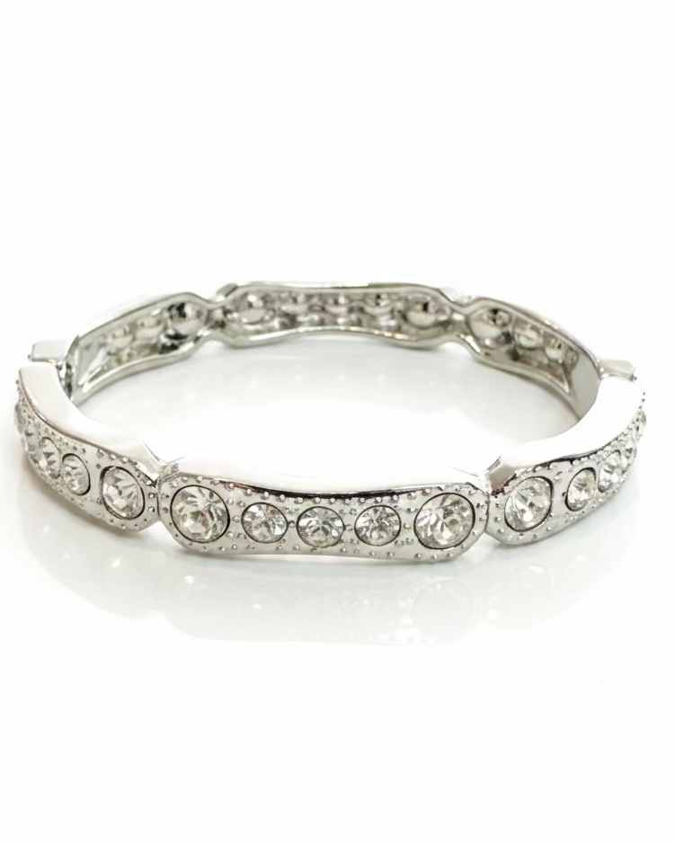 Vintage Bezel-Set Rhinestone Scalloped Bangle