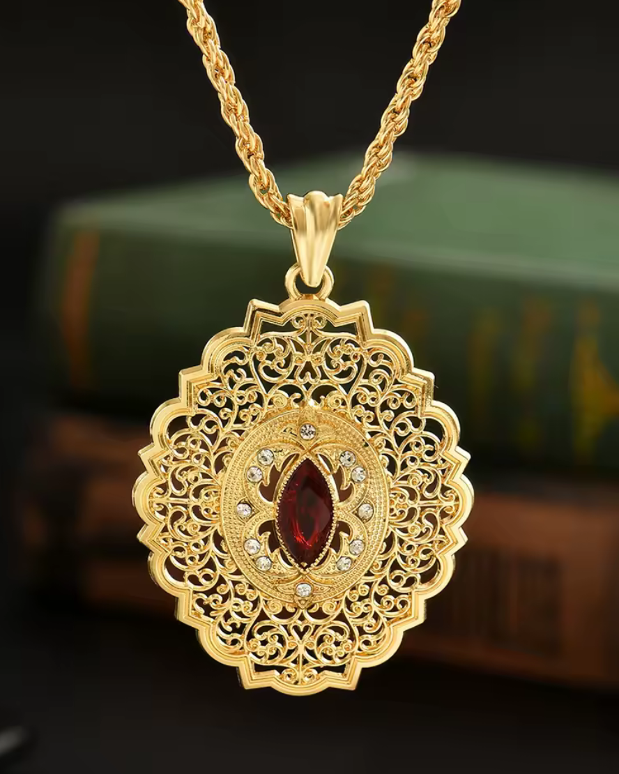 Moroccan Style Pendant Chain Necklace