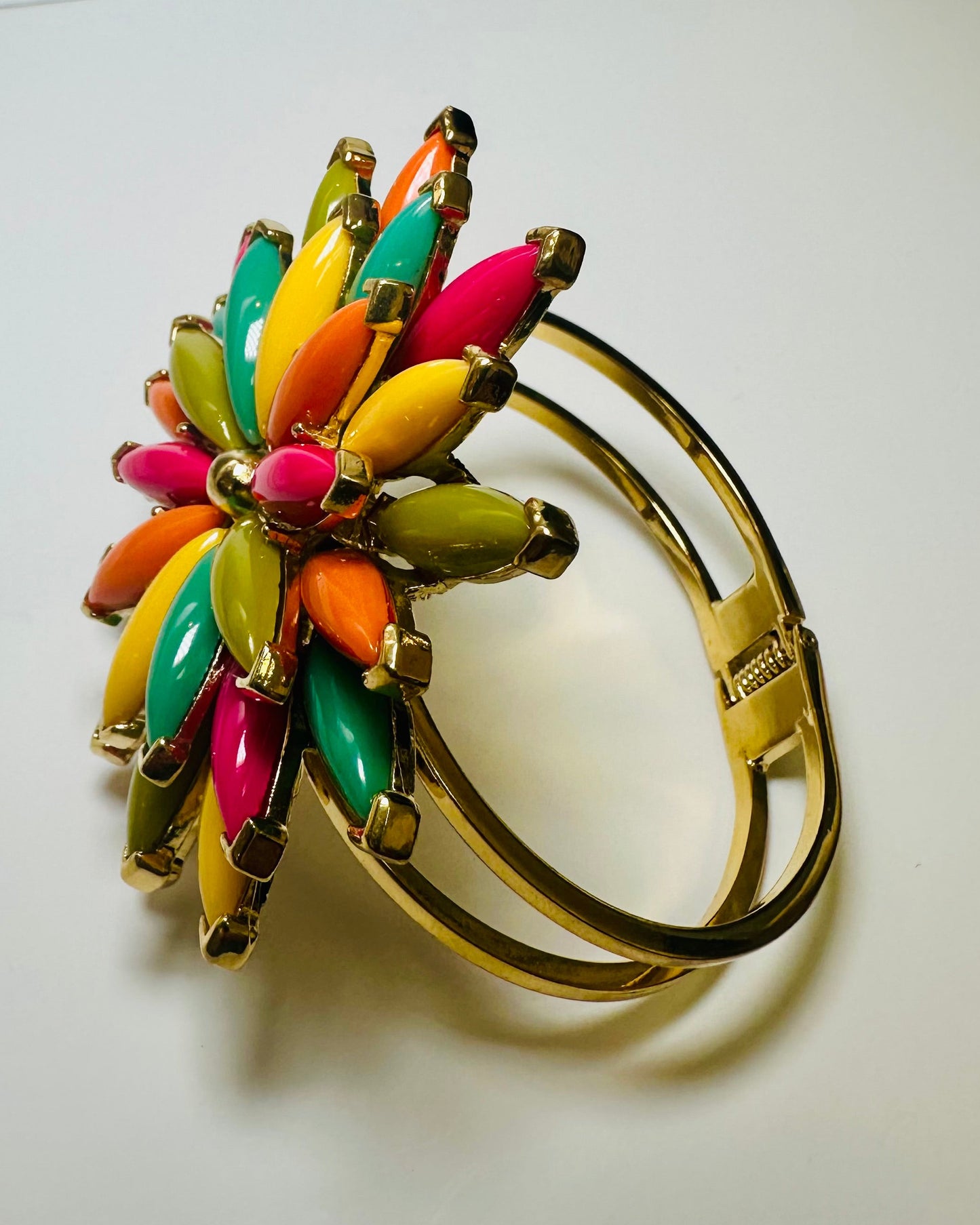 Vintage Multi Flower Necklace and Bracelet Set