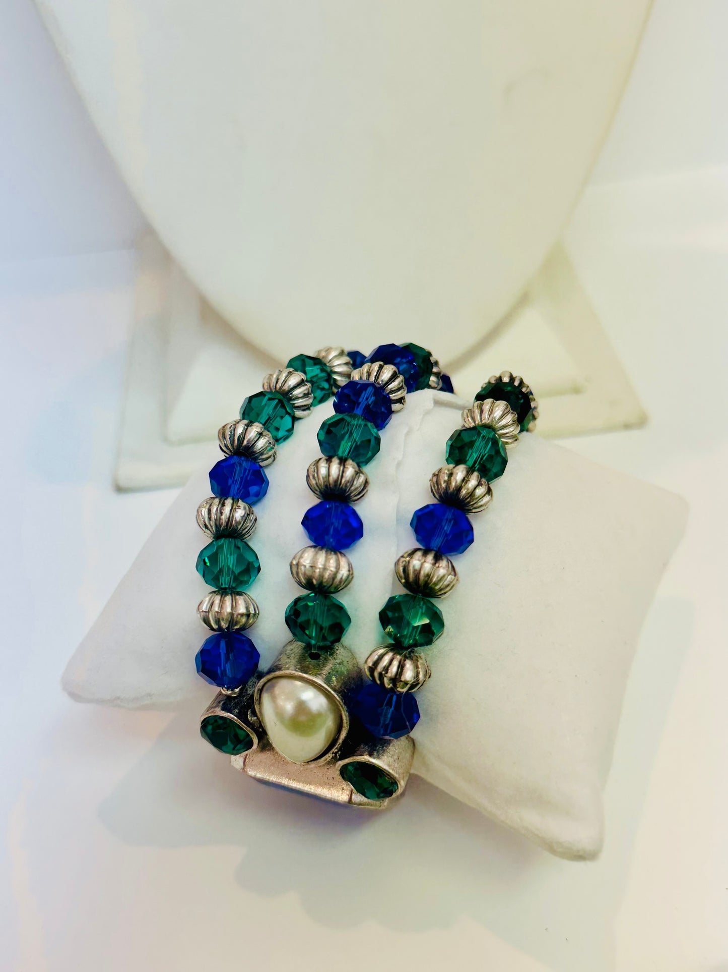 Vintage Blue Cobalt Pearl Necklace & Bracelet Set