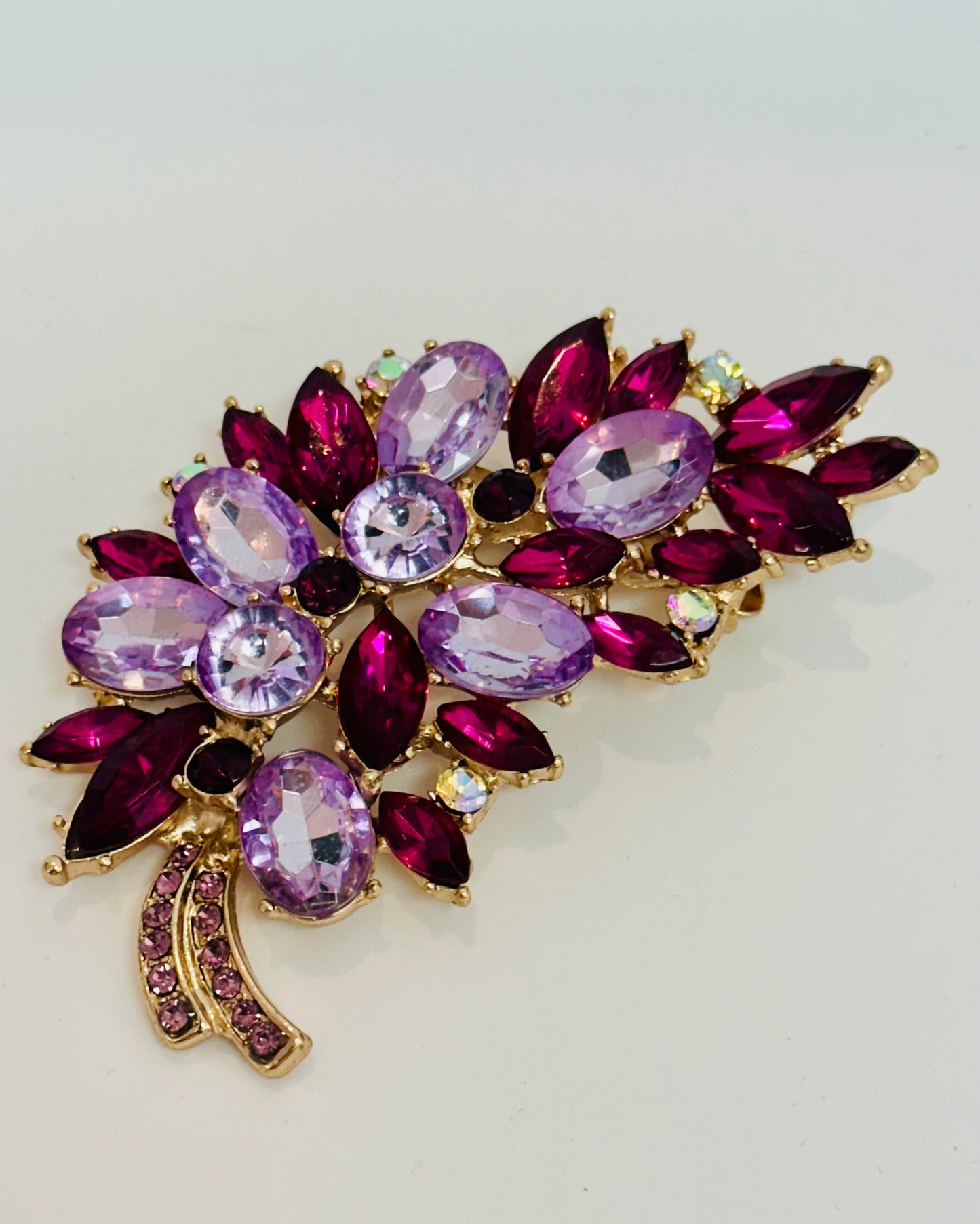 Vintage Crystal Rhinestone Feather Spray Brooc